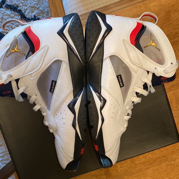 Jordan 7 Athletic Shoes White and Red - Picture 3 of 7